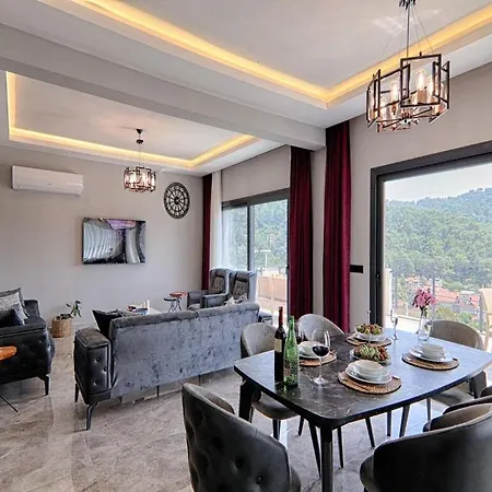 With Private Pool And Sea View In Goecek, Вилла Фетхие