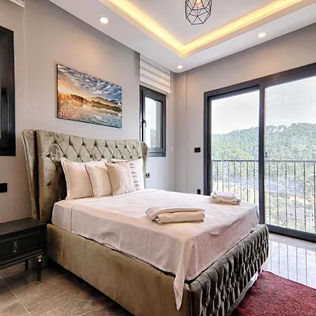 ヴィラ With Private Pool And Sea View In Goecek, フェティエ