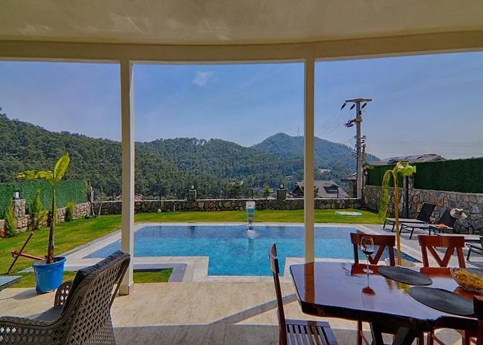 فيلة With Private Pool And Sea View In Goecek, *
